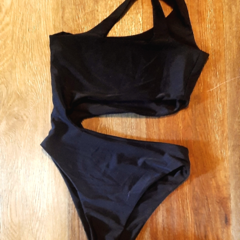 Women's swimsuit